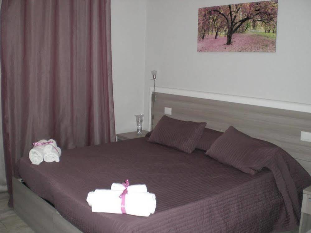 Suite Room Fiumicino Extérieur photo